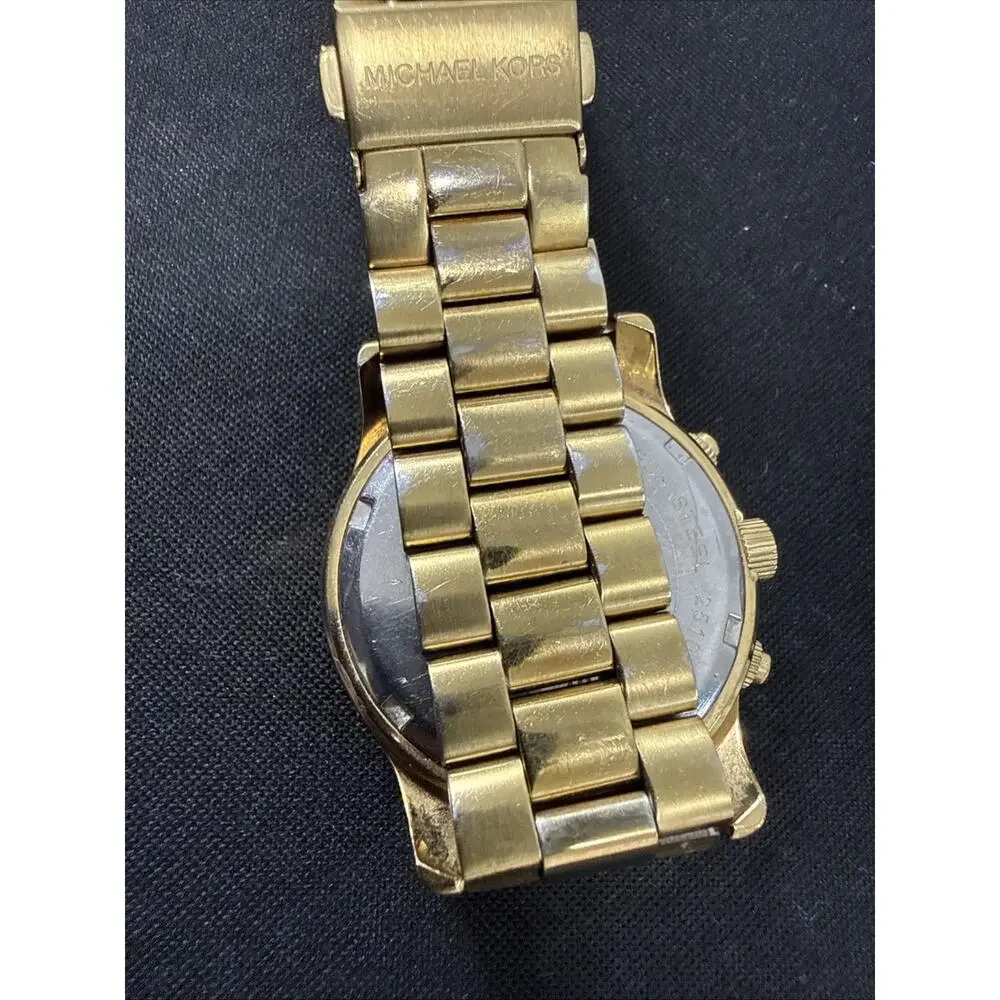 Michael Kors up auction
